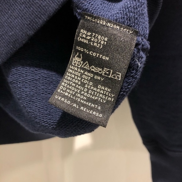 Vintage Tommy Hilfiger Crewneck - Picture 4 of 5